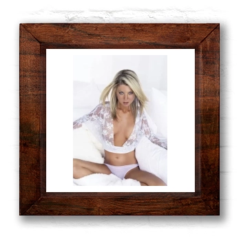 Tara Reid 6x6