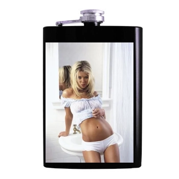 Tara Reid Hip Flask