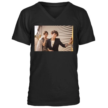 Tegan and Sara Men's V-Neck T-Shirt