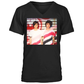 Tegan and Sara Men's V-Neck T-Shirt