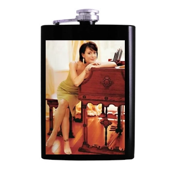 Alyssa Milano Hip Flask