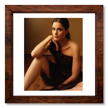 Amanda Peet 12x12