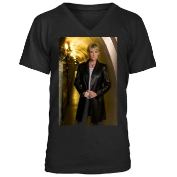 Amanda Tapping Men's V-Neck T-Shirt