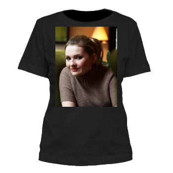 Abigail Breslin Women's Cut T-Shirt