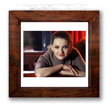 Abigail Breslin 6x6