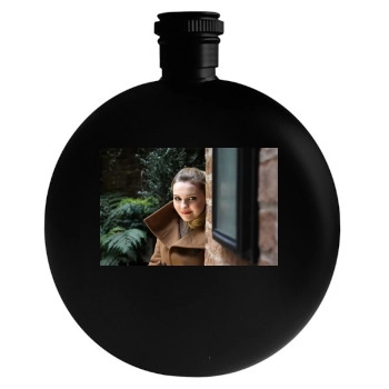 Abigail Breslin Round Flask