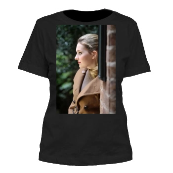 Abigail Breslin Women's Cut T-Shirt