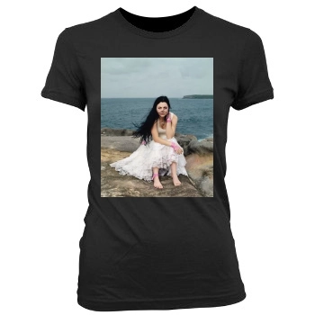 Amy Lee Women's Junior Cut Crewneck T-Shirt