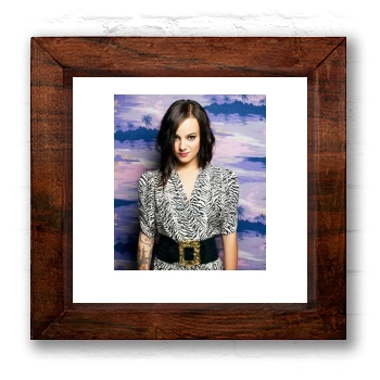 Alizee 6x6