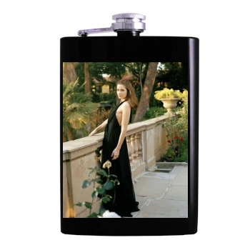 Amanda Peet Hip Flask