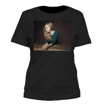 Amanda Seyfried Women's Cut T-Shirt