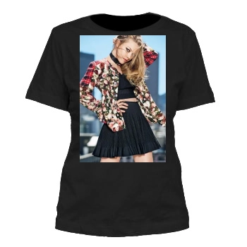 Amanda Seyfried Women's Cut T-Shirt