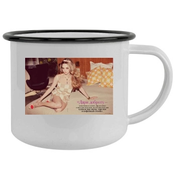 Amanda Seyfried Camping Mug