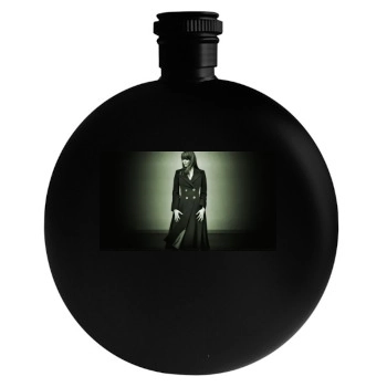 Amanda Tapping Round Flask