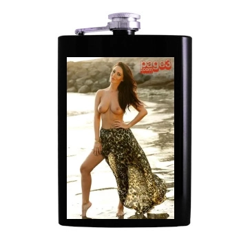 Amii Grove Hip Flask