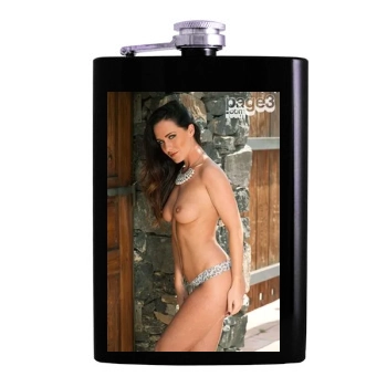 Amii Grove Hip Flask