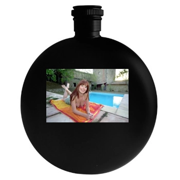 Amy Nuttall Round Flask