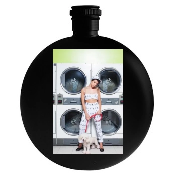 Aubrey Plaza Round Flask