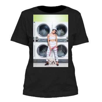 Aubrey Plaza Women's Cut T-Shirt