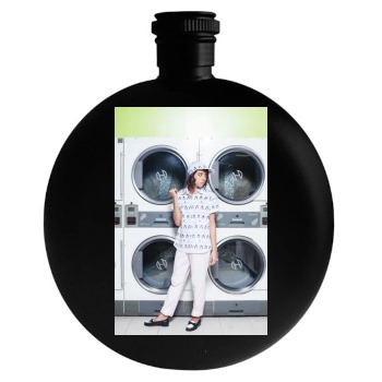 Aubrey Plaza Round Flask