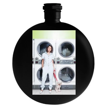 Aubrey Plaza Round Flask