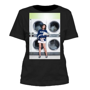 Aubrey Plaza Women's Cut T-Shirt