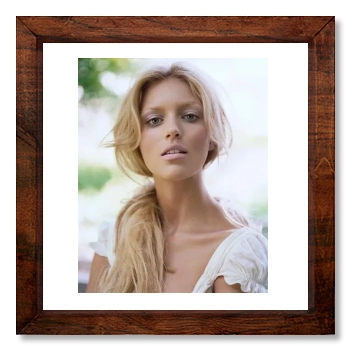 Anja Rubik 12x12