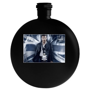 Henry Cavill Round Flask