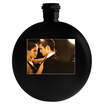 Henry Cavill Round Flask