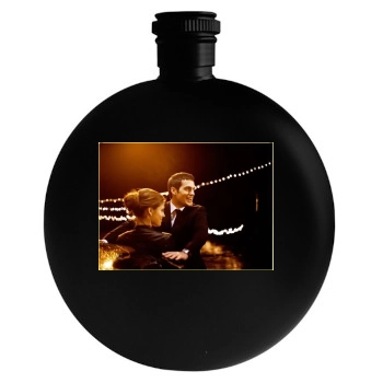 Henry Cavill Round Flask