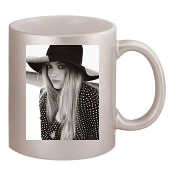 Amanda Seyfried 11oz Metallic Silver Mug