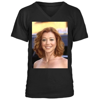 Alyson Hannigan Men's V-Neck T-Shirt