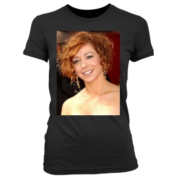 Alyson Hannigan Women's Junior Cut Crewneck T-Shirt