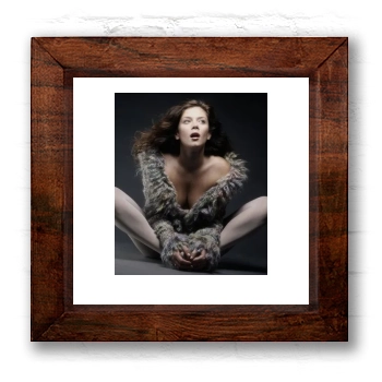 Anna Friel 6x6