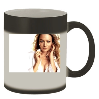 Sarah Wynter Color Changing Mug