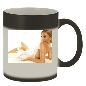 Sarah Wynter Color Changing Mug