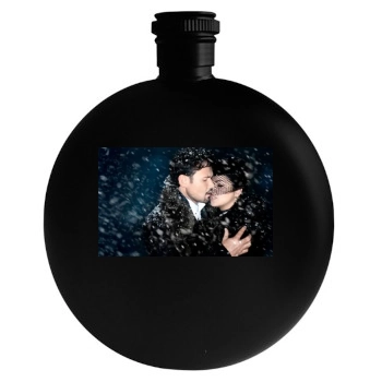 Anna Netrebko Round Flask