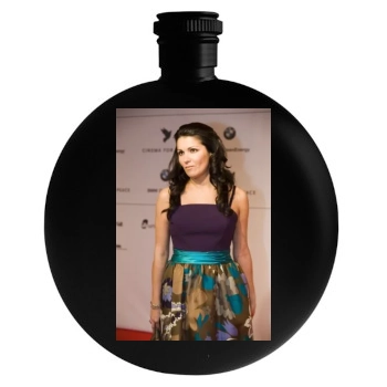 Anna Netrebko Round Flask