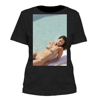 Olivia Munn Women's Cut T-Shirt