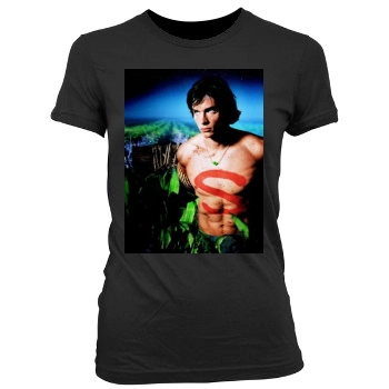 Smallville (2001) Women's Junior Cut Crewneck T-Shirt