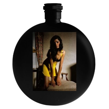 Freida Pinto Round Flask