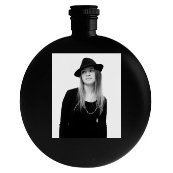 Sara Forestier Round Flask