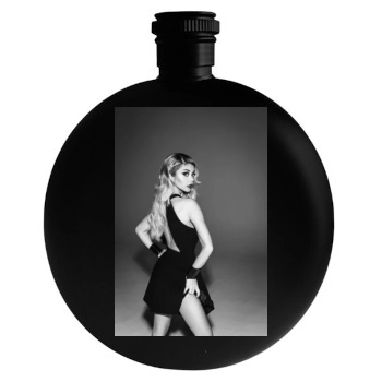 Sarah Hyland Round Flask