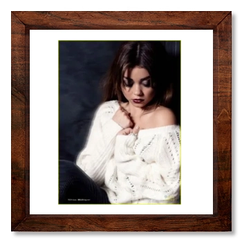 Sarah Hyland 12x12