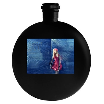 Sasha Pivovarova Round Flask