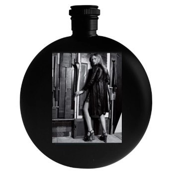 Sasha Pivovarova Round Flask