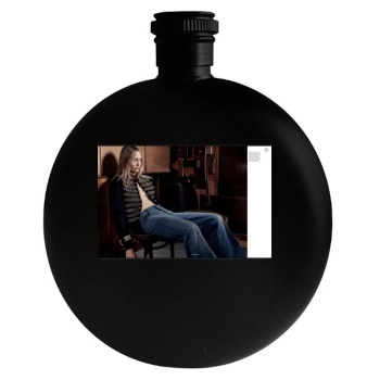 Sasha Pivovarova Round Flask