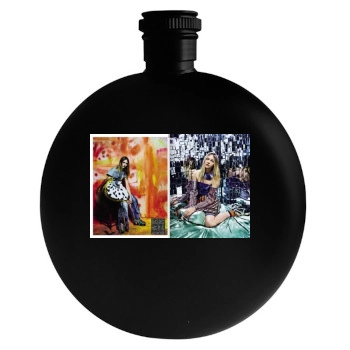 Sasha Pivovarova Round Flask