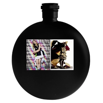 Sasha Pivovarova Round Flask