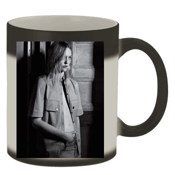 Sasha Pivovarova Color Changing Mug